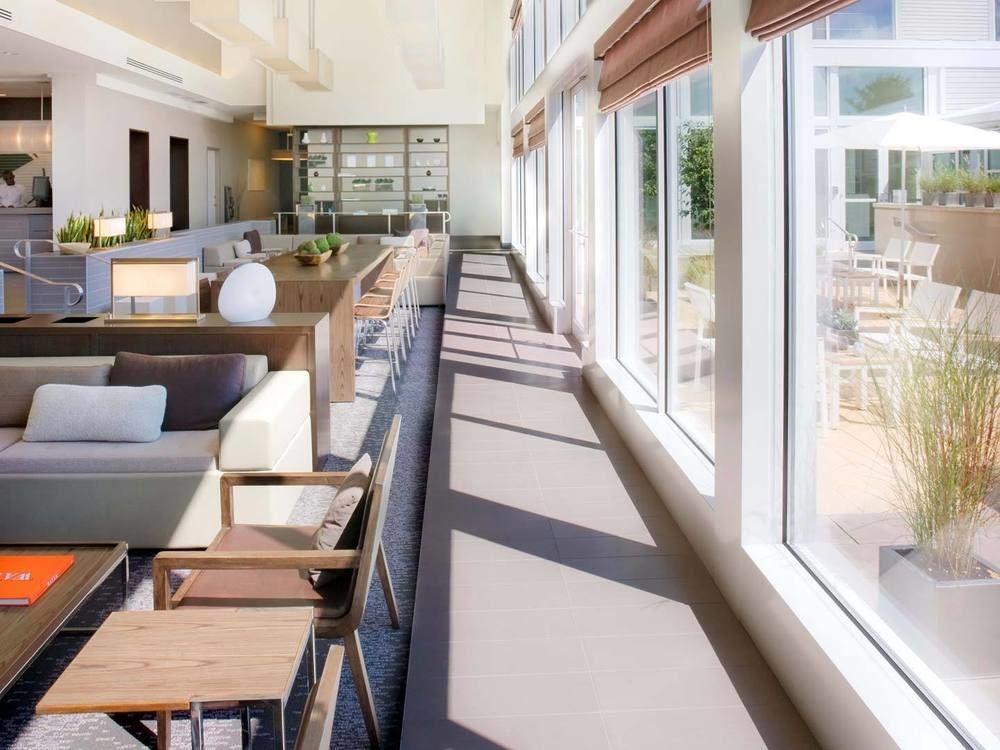 Element Calgary Airport Ξενοδοχείο Εξωτερικό φωτογραφία
